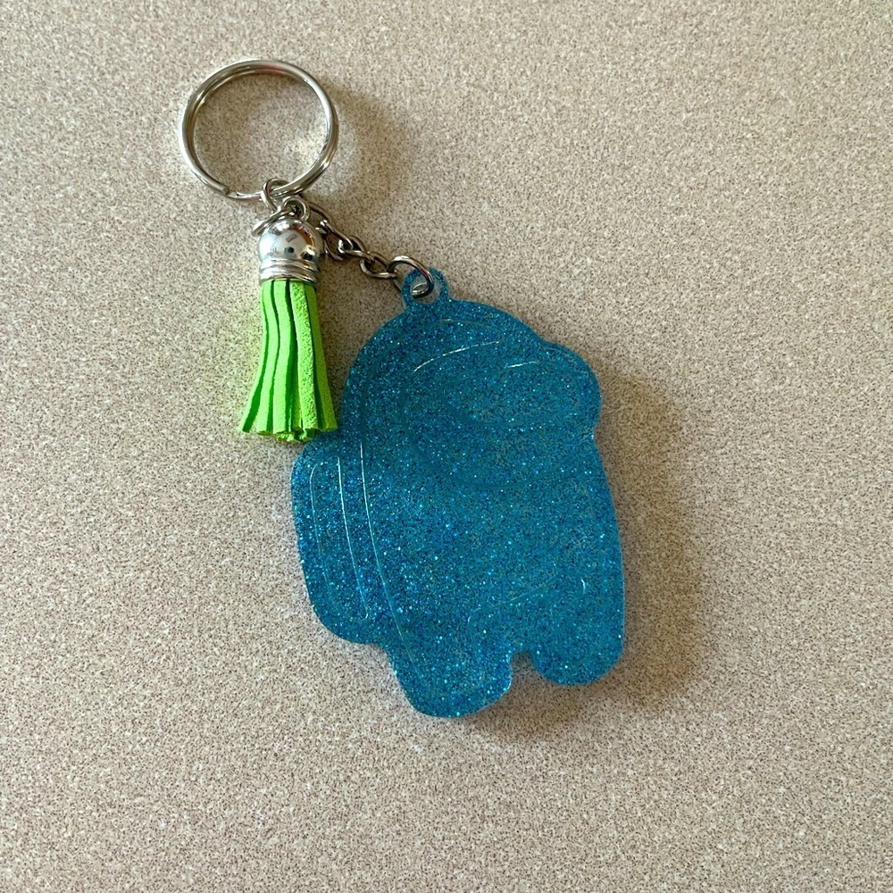 🎉🎉HP🎉🎉 Handmade AMONG US Keychain - Picture 1 of 6